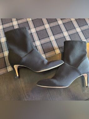 Boden Black Stretch Sock Ankle Boots with Kitten Heel size 39/ 8 or 8.5